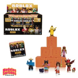 ROBLOX CELEBRITIES MYSTERI FIG