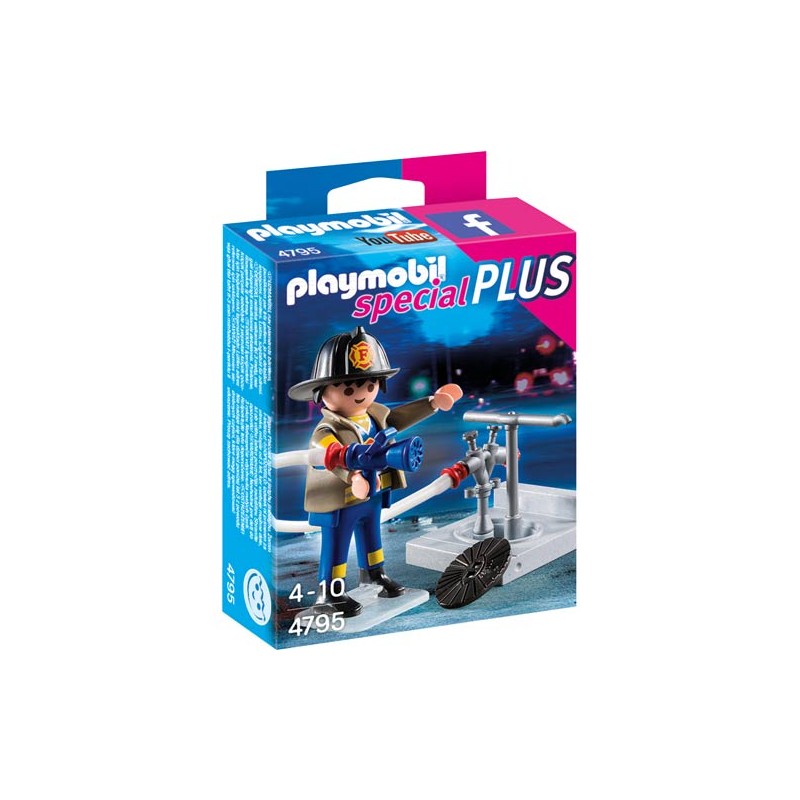 BOMBERO CON MANGUERA