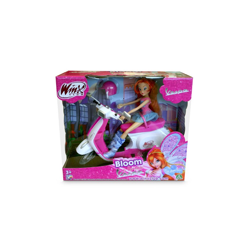 WINX BLOOM + VESPA