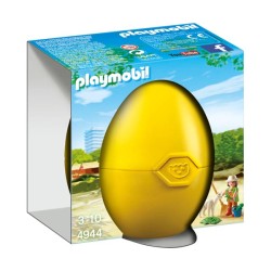 CUIDADORA CON ALPACA