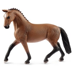 FIGURA YEGUA HANNOVERIANA