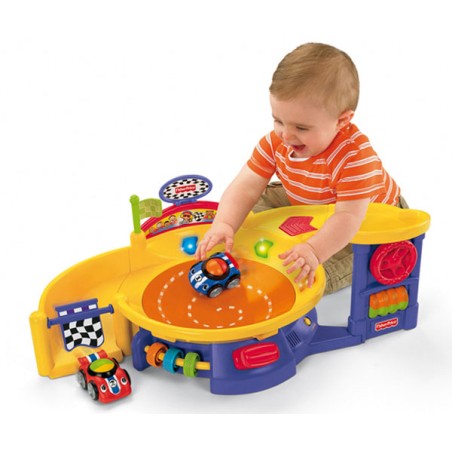 MI PRIMER CIRCUITO DE CARRERAS